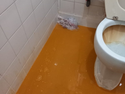 廁所厨房蓄水測試2